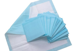 Для чего нужны одноразовые пеленки / простыни