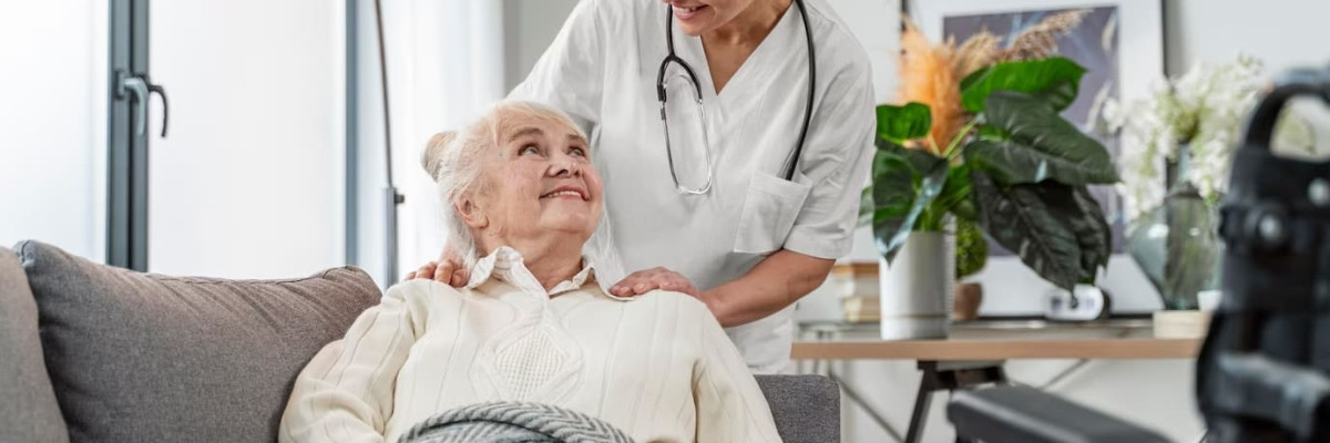 Уход за кожей пожилых людей. Как избежать появления пролежней.